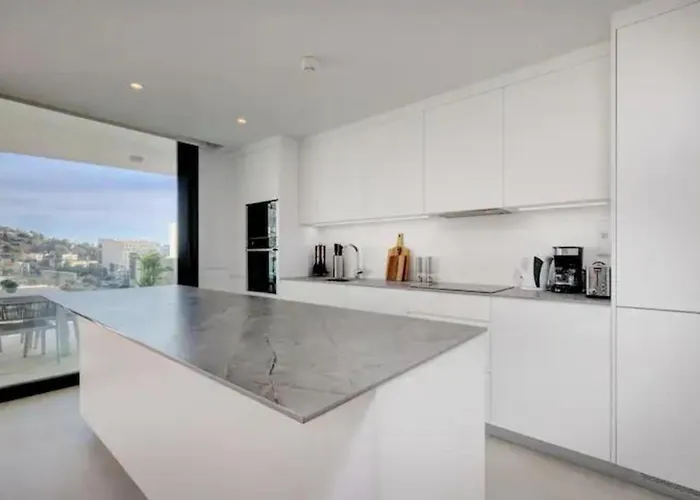 Vivi Homes - Bossa Nova *