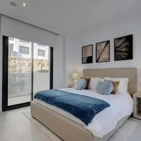 Vivi Homes - Bossa Nova דירה