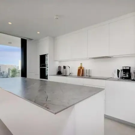 Vivi Homes - Bossa Nova *